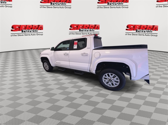2024 Toyota Tacoma SR5 photo 6