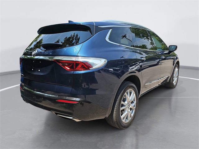 2023 Buick Enclave Essence photo 3