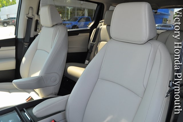 2026 Honda Odyssey EX-L photo 8