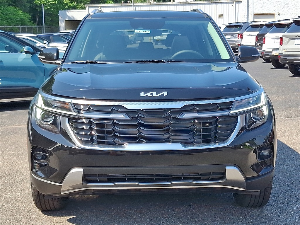 2026 Kia Seltos EX photo 2