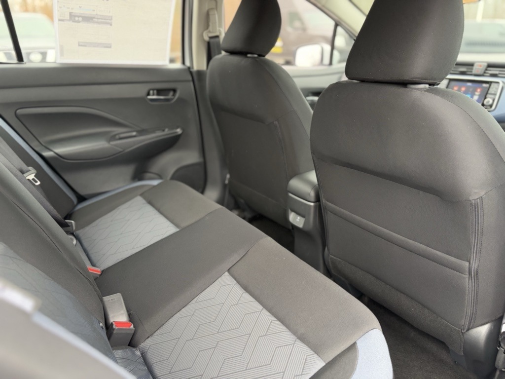2025 Nissan Versa SV photo 21