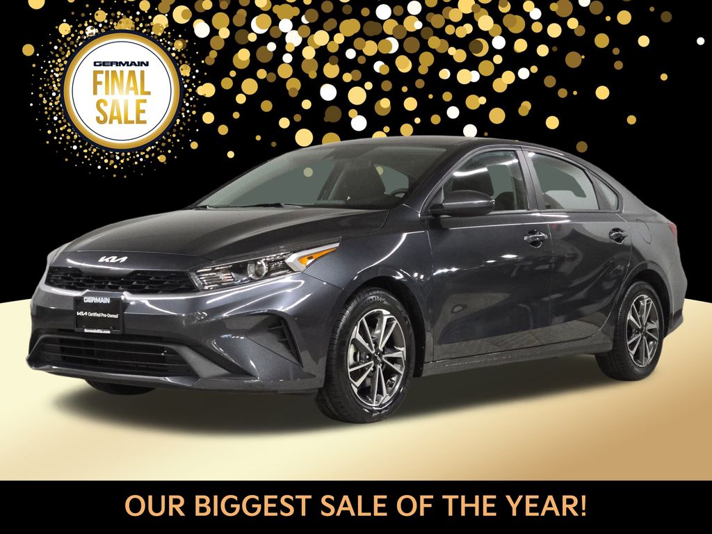 2023 Kia Forte LXS's photo