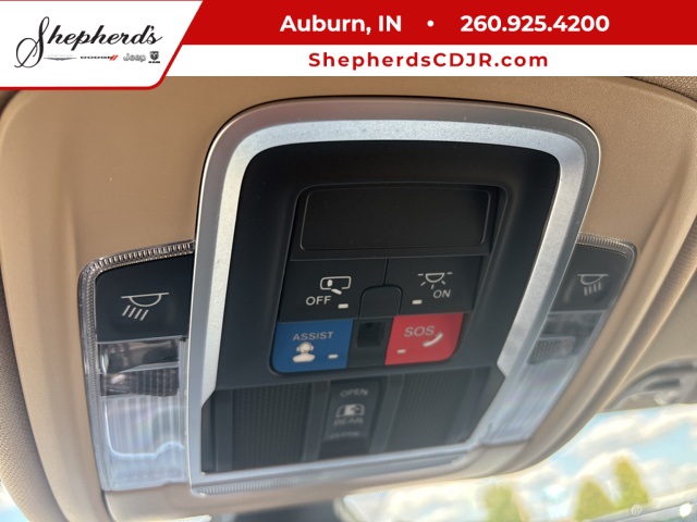 2022 Ram 2500 Laramie photo 14