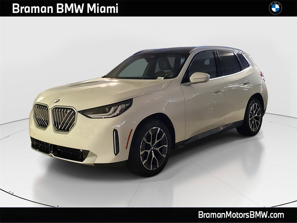 2026 BMW X3 30's photo