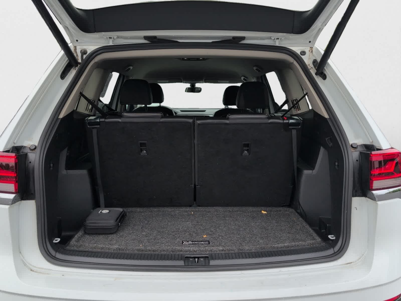 2022 Volkswagen Atlas V6 SE Technology photo 17