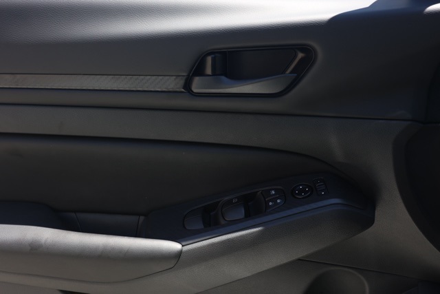 2025 Nissan Altima 2.5 S photo 20