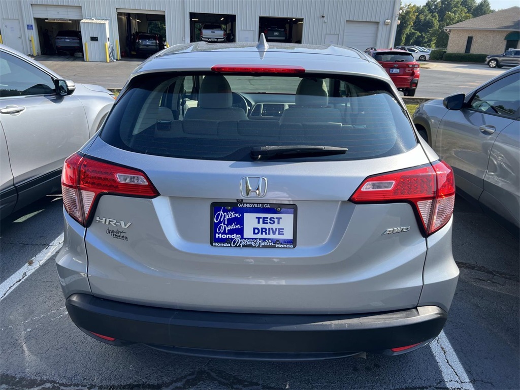 2018 Honda HR-V LX photo 3