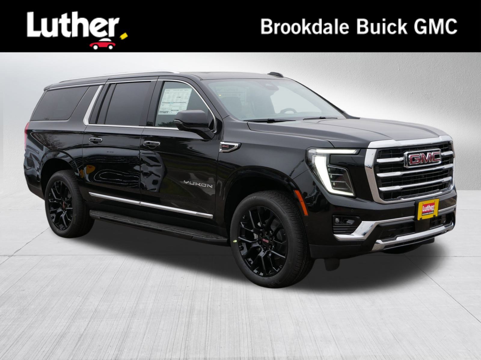 2026 GMC Yukon XL Elevation's photo