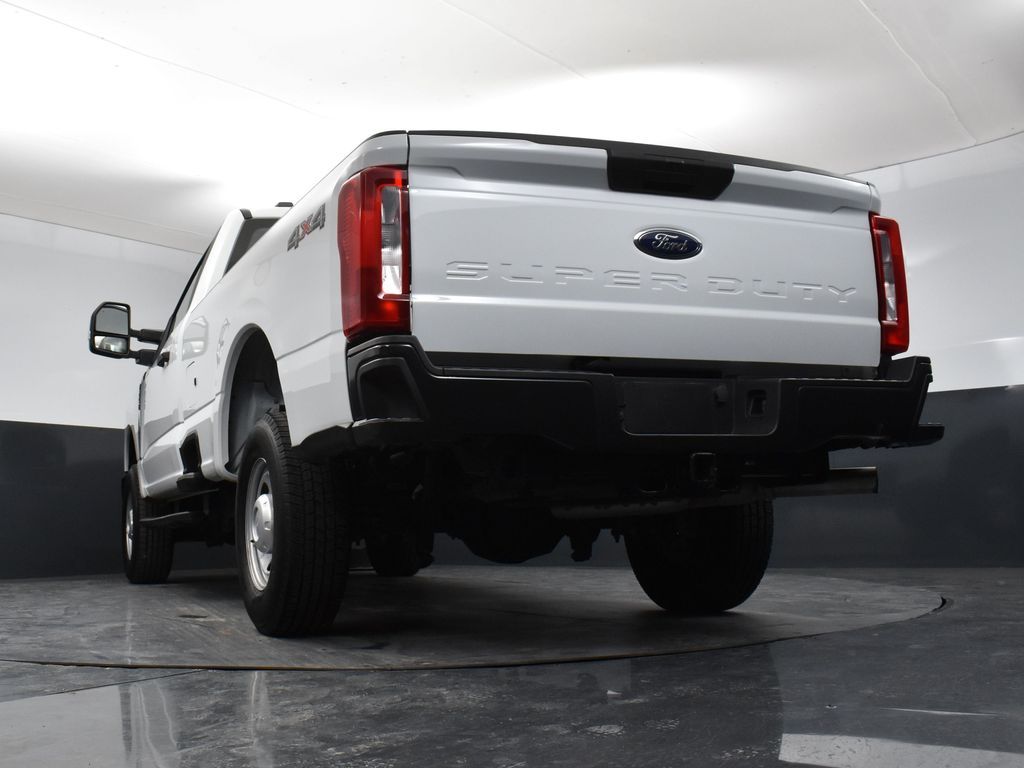 2024 Ford F-250 photo 27