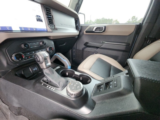 2024 Ford Bronco Wildtrak photo 14