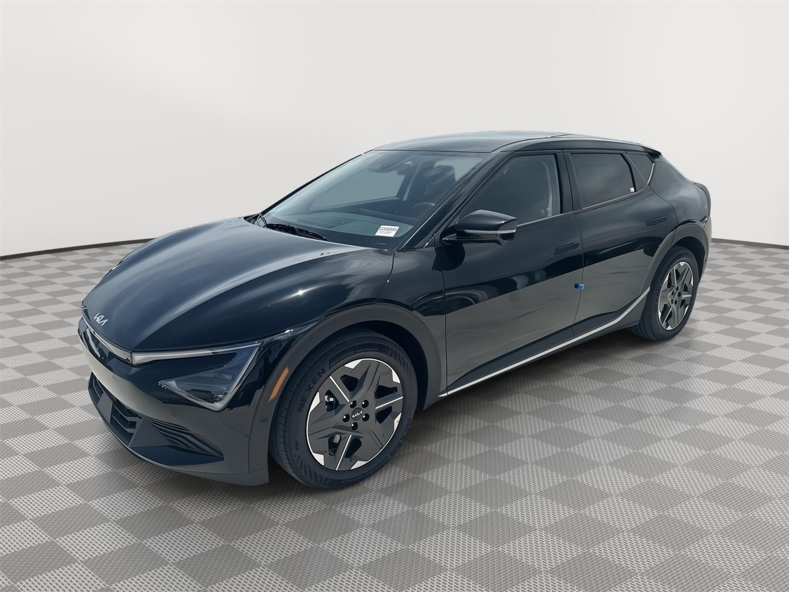 2025 Kia EV6 Light L/R's photo