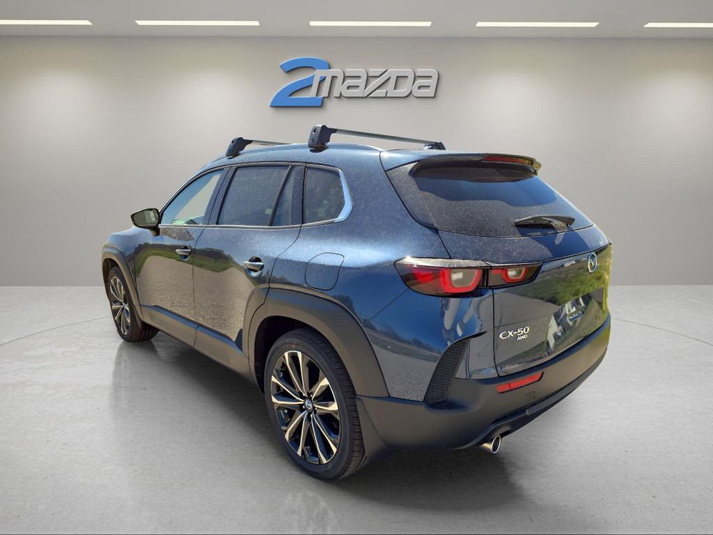 2025 Mazda CX-50 2.5 Premium Plus photo 3