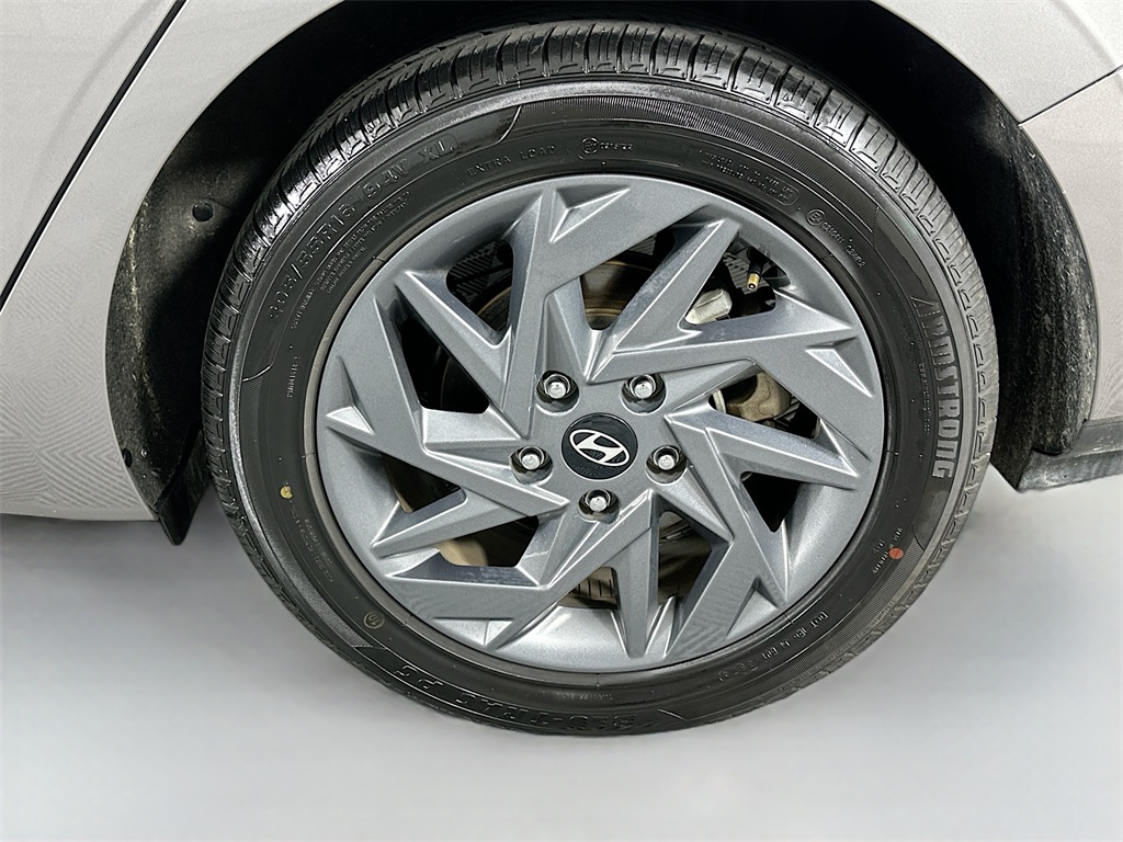 2024 Hyundai Elantra SEL photo 27