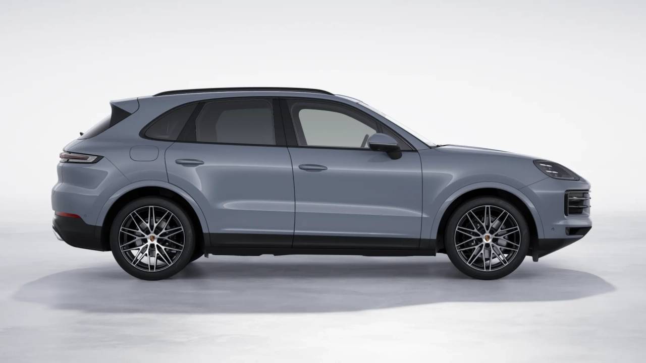 2026 Porsche Cayenne photo 7