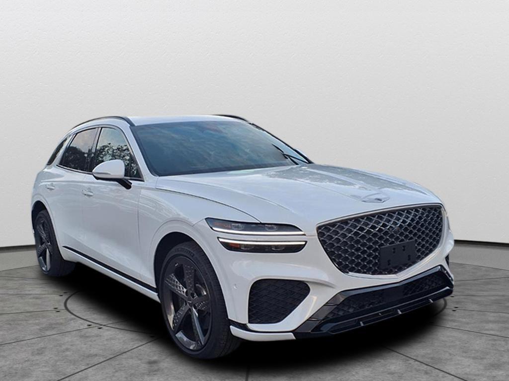 2024 GENESIS GV70 Sport's photo