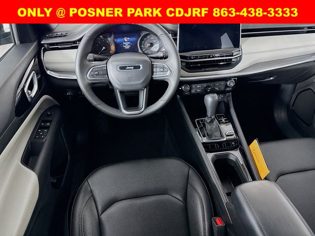 2024 Jeep Compass Limited photo 18