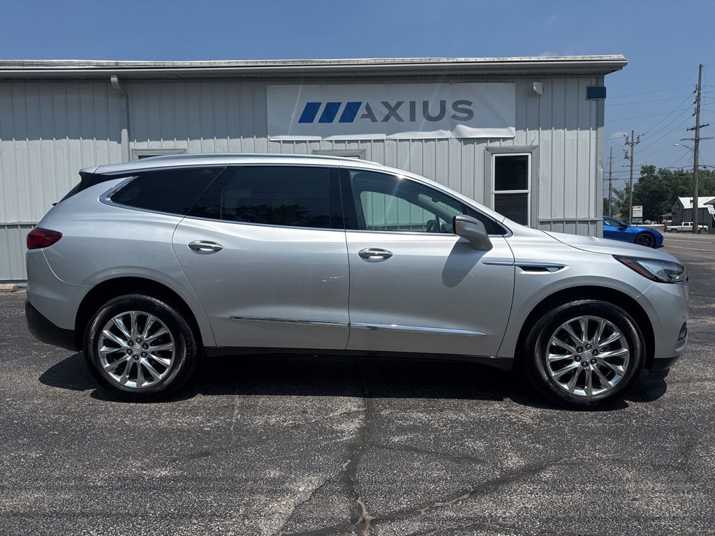 2021 Buick Enclave Essence photo 8