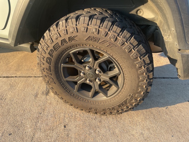 2024 Jeep Wrangler Willys photo 4
