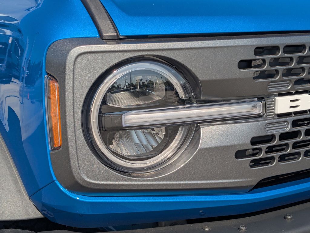 2025 Ford Bronco Badlands photo 9