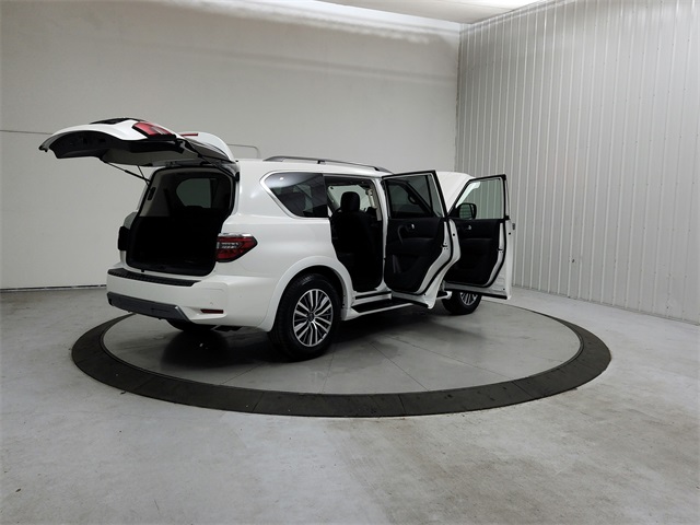 2021 Nissan Armada SV photo 2