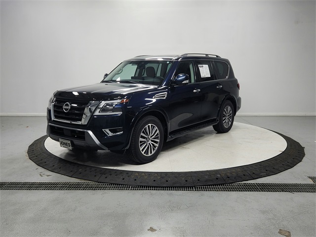 2023 Nissan Armada SL photo 3