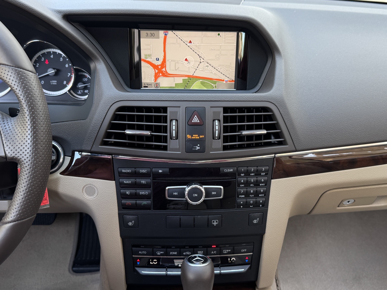 2013 Mercedes Benz E 350 photo 4