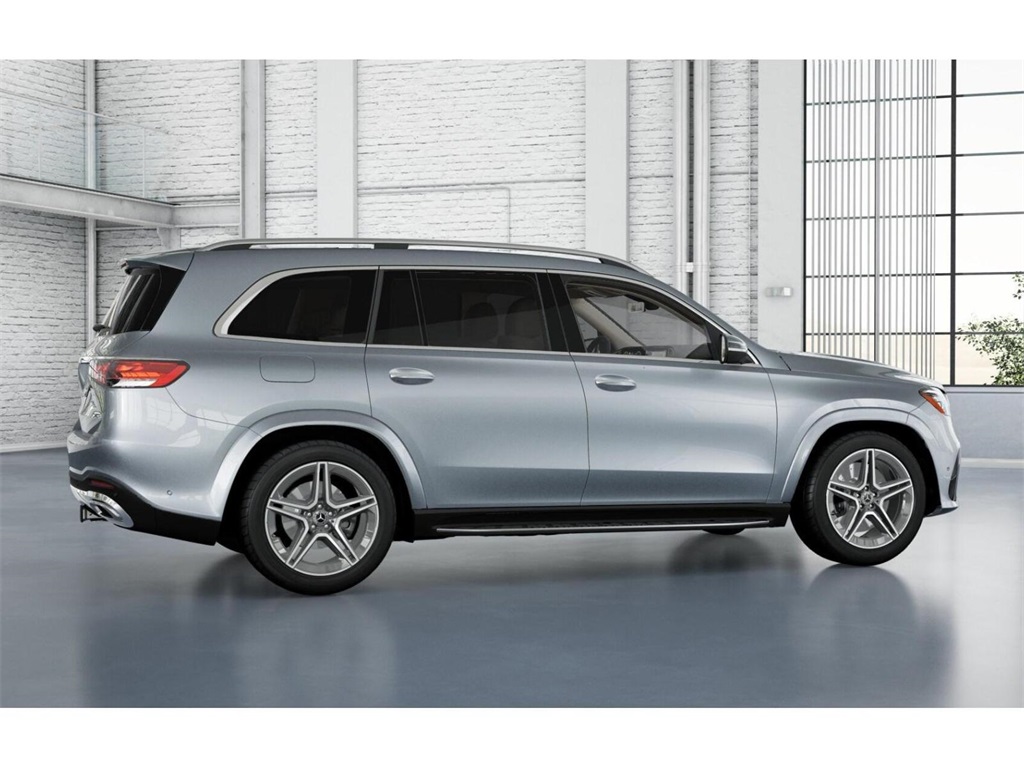 2026 Mercedes Benz GLS 450 4MATIC photo 17