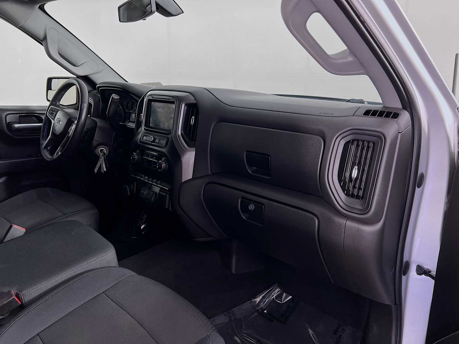 2021 Chevrolet Silverado 1500 Custom photo 24
