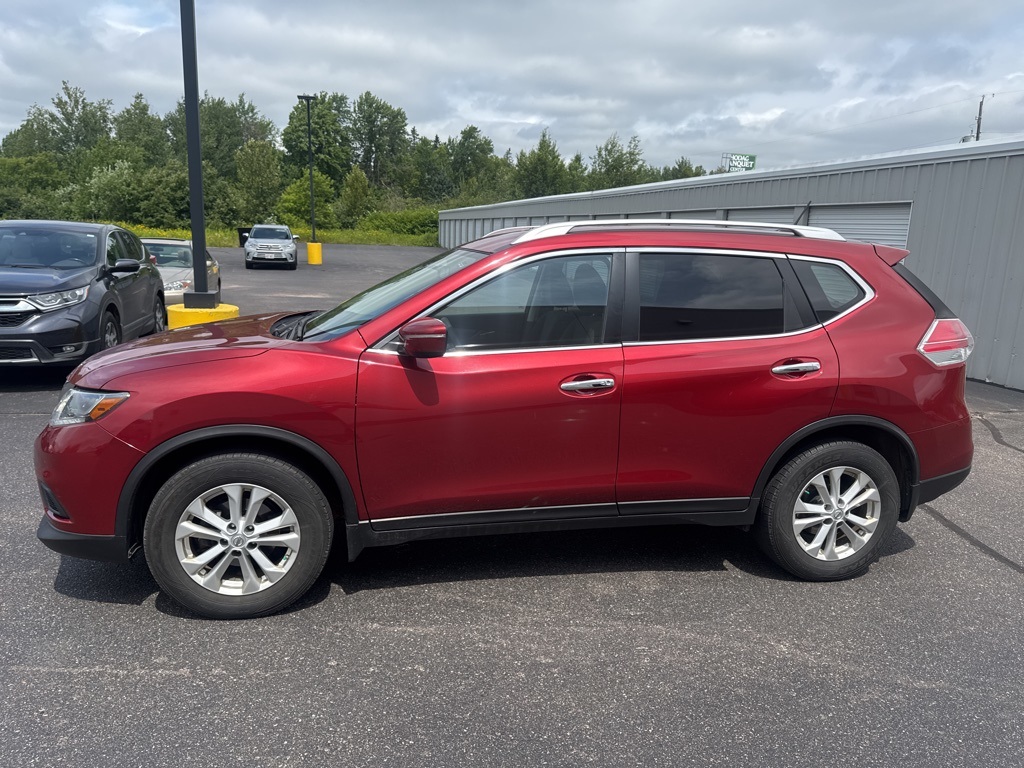 2015 Nissan Rogue SV photo 7