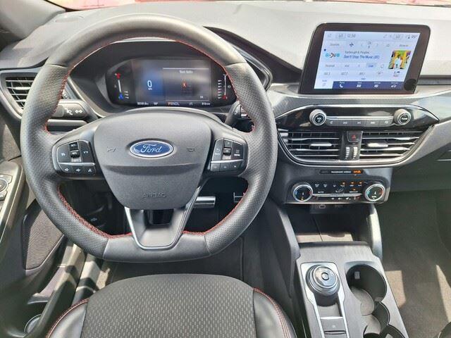 2024 Ford Escape ST-Line photo 19