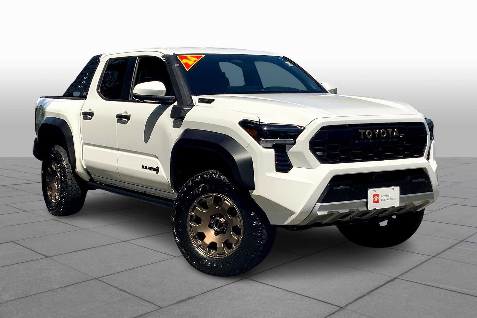 2024 Toyota Tacoma Trailhunter photo 2