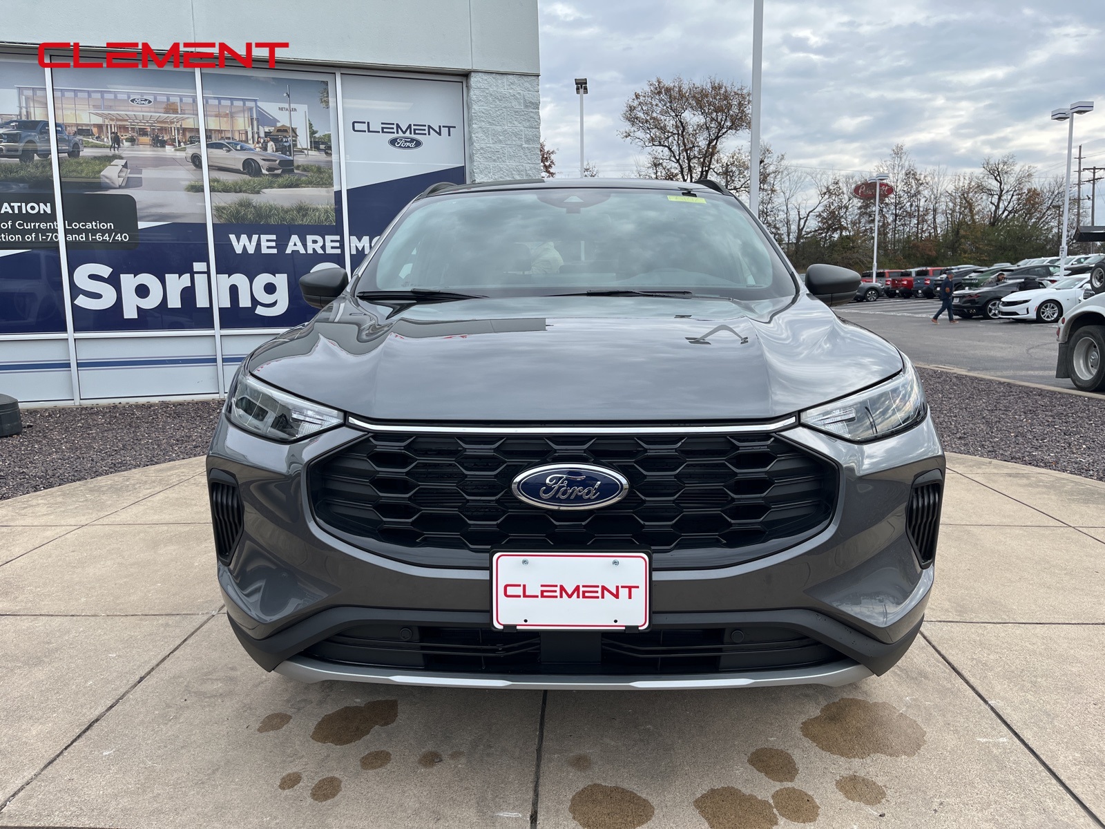 2025 Ford Escape ST-Line photo 2