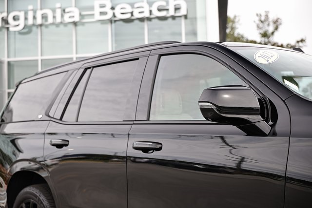 2023 Cadillac Escalade Sport Platinum photo 3