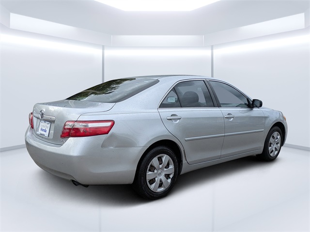 2007 Toyota Camry LE photo 3