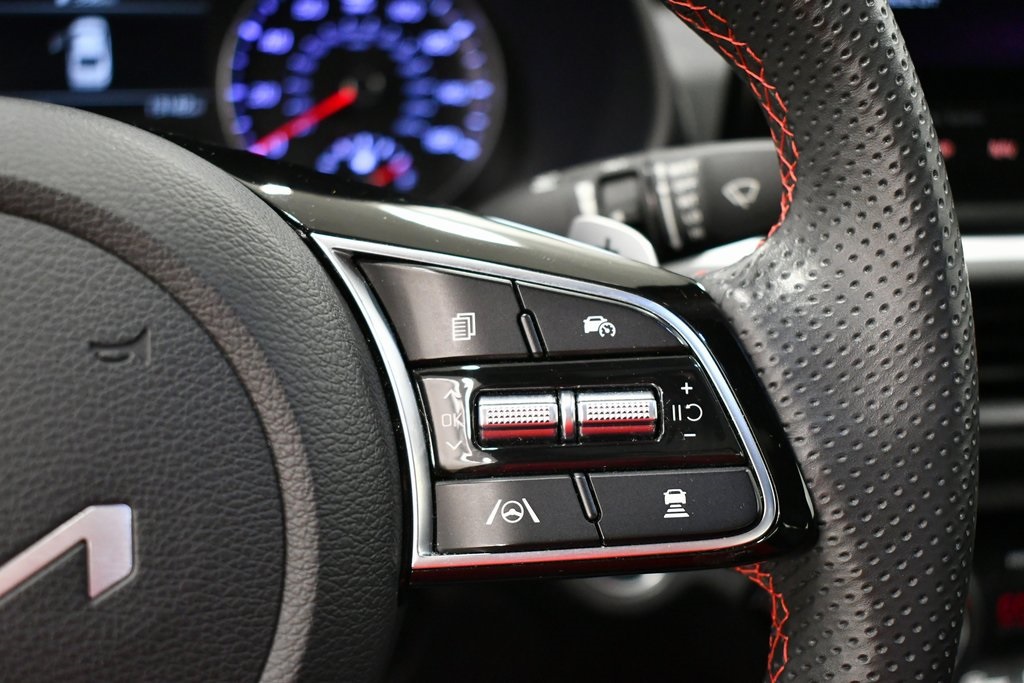2023 Kia Forte GT photo 21