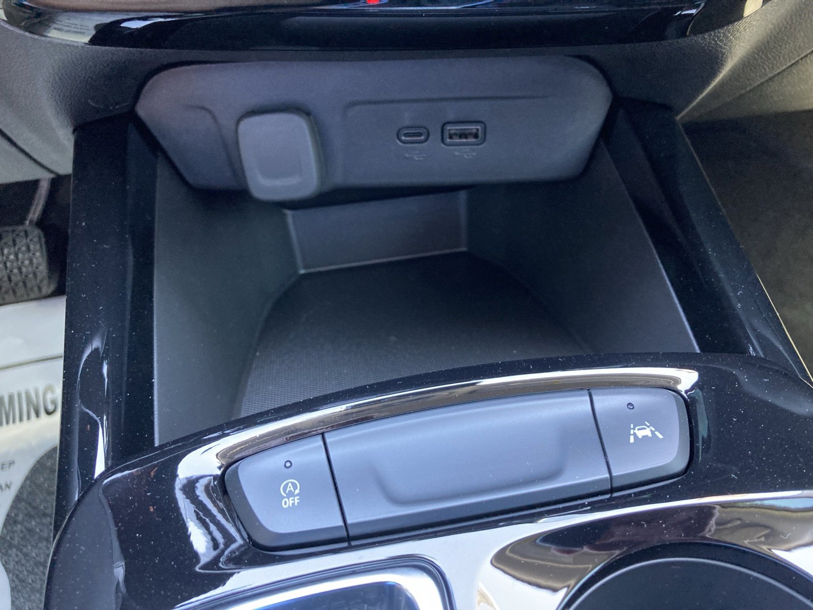 2026 Chevrolet Trax LT photo 24
