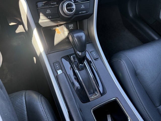 2015 Honda Accord EX-L photo 15
