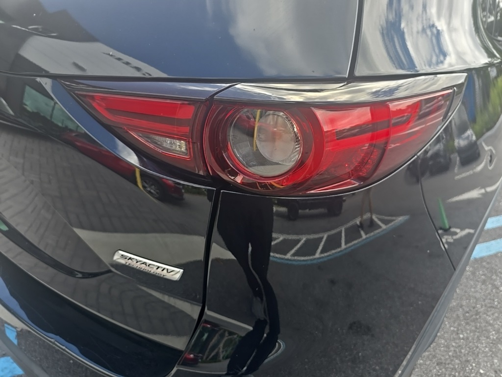 2017 Mazda CX-5 Grand Touring photo 8