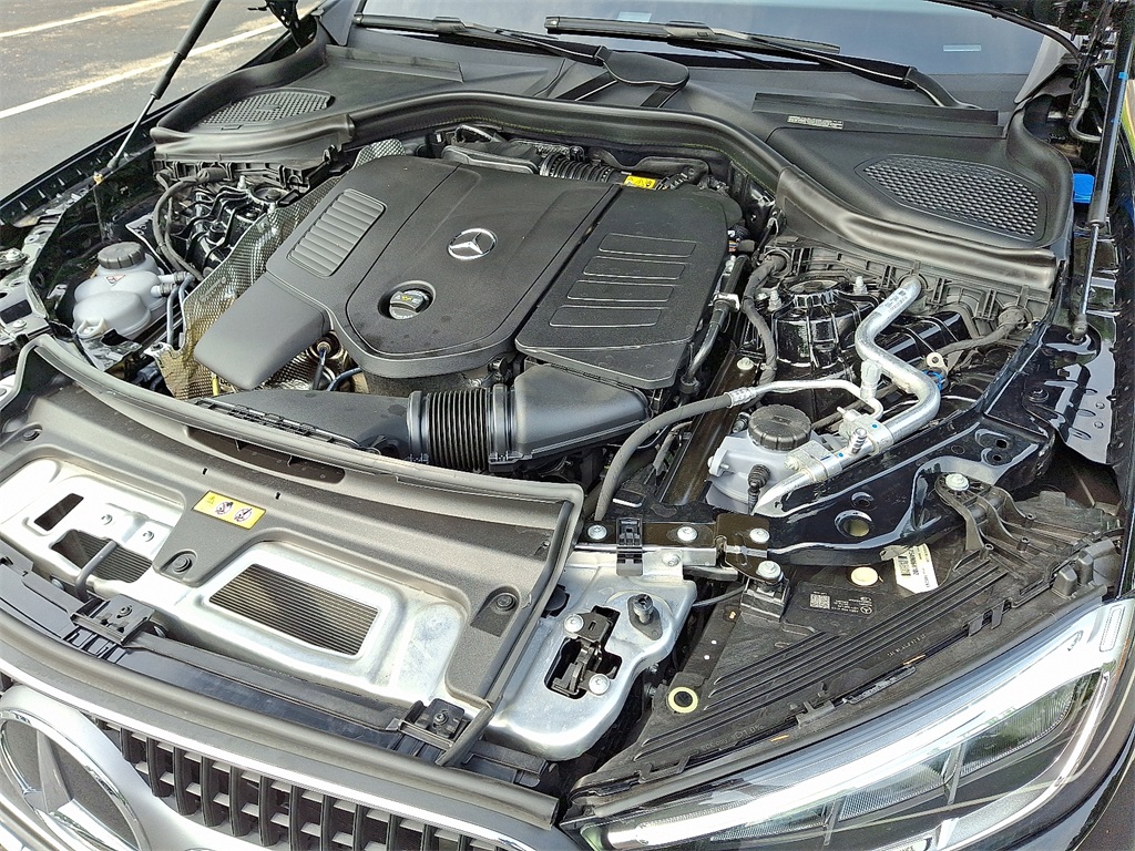 2025 Mercedes Benz GLC 300 4MATIC photo 22