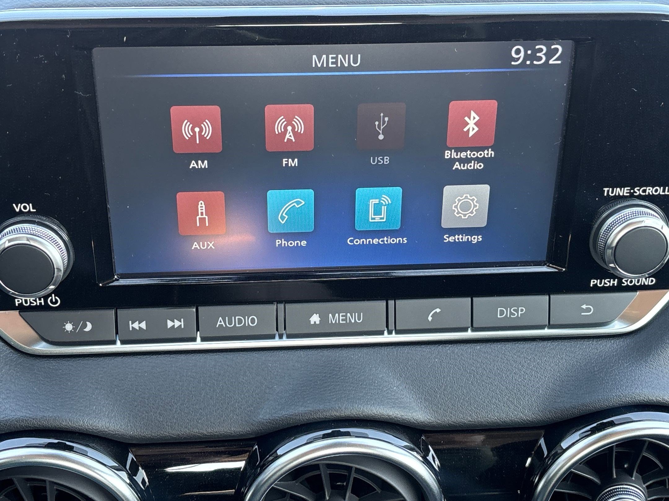 2025 Nissan Sentra S photo 26