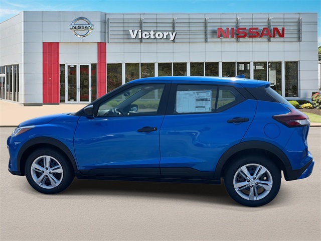 2025 Nissan Kicks Play S photo 6