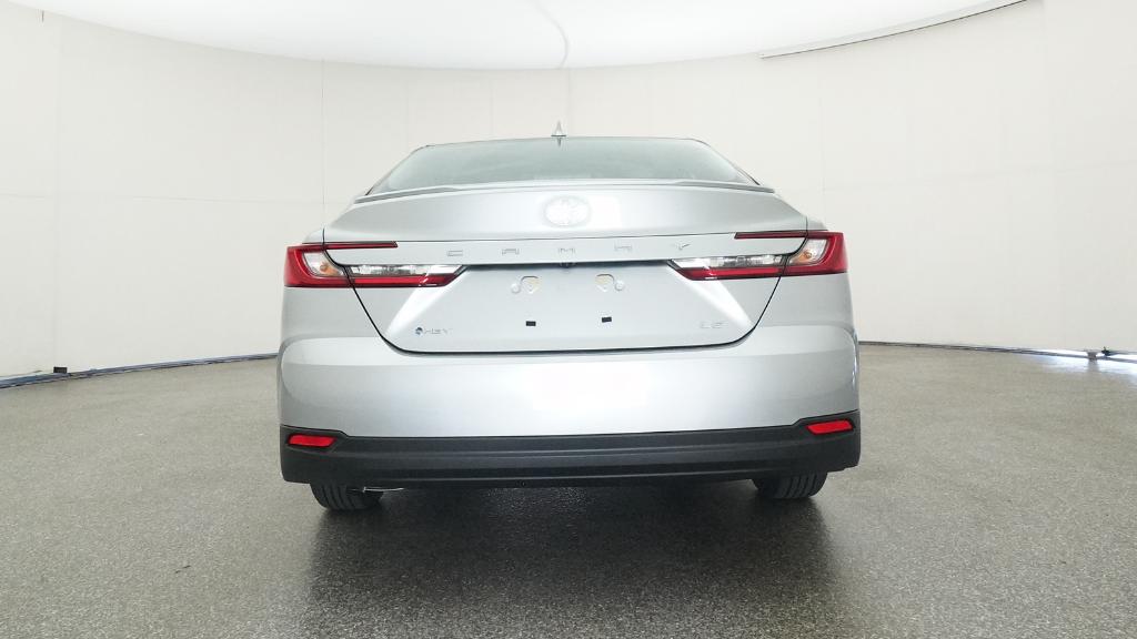 2025 Toyota Camry LE photo 15