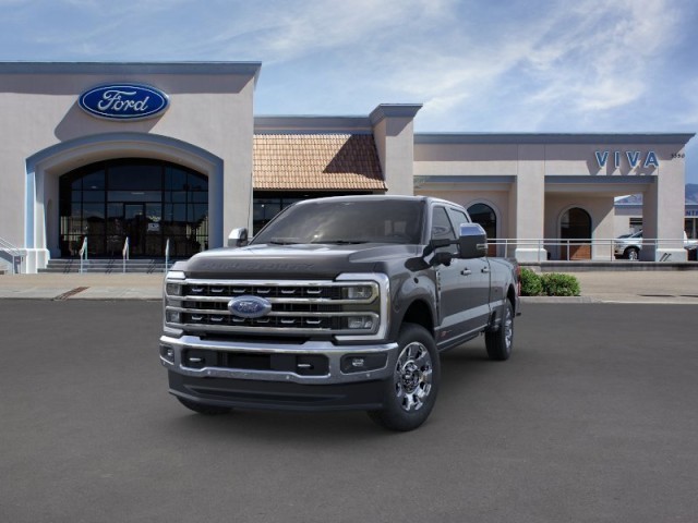 2024 Ford F-350 Lariat photo 2