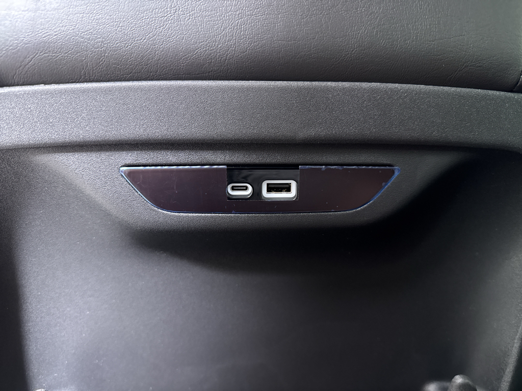 2025 Chrysler Pacifica photo 24