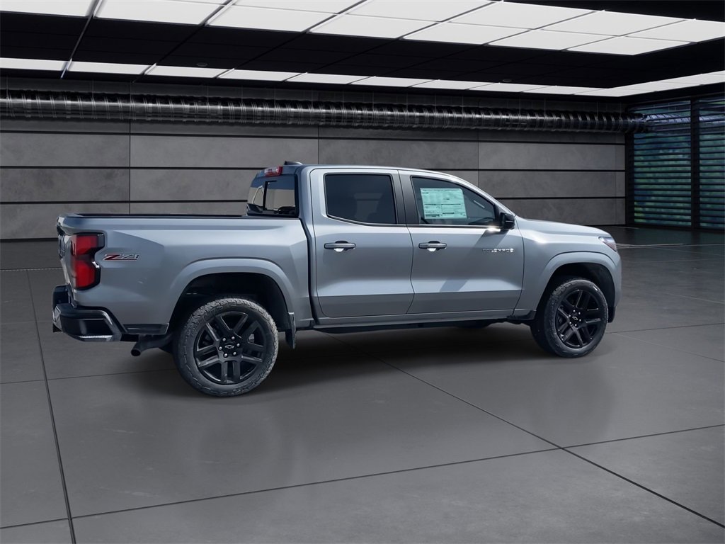 2025 Chevrolet Colorado Z71 photo 9