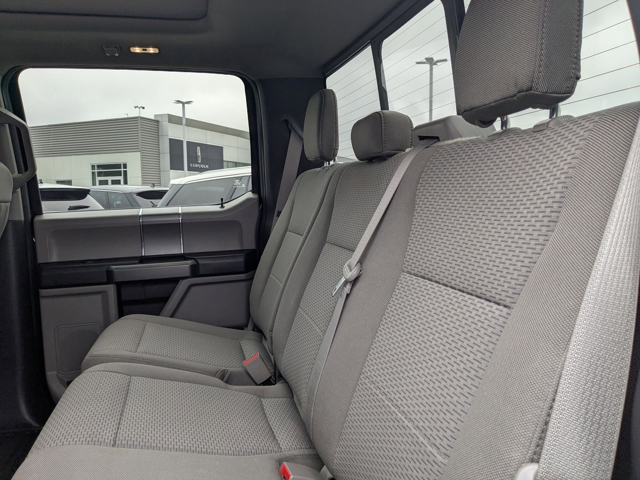 2020 Ford F-150 XLT photo 22