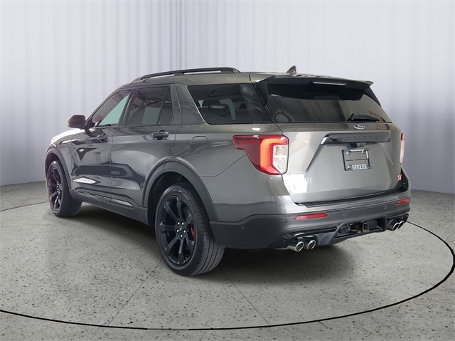 2020 Ford Explorer ST photo 4
