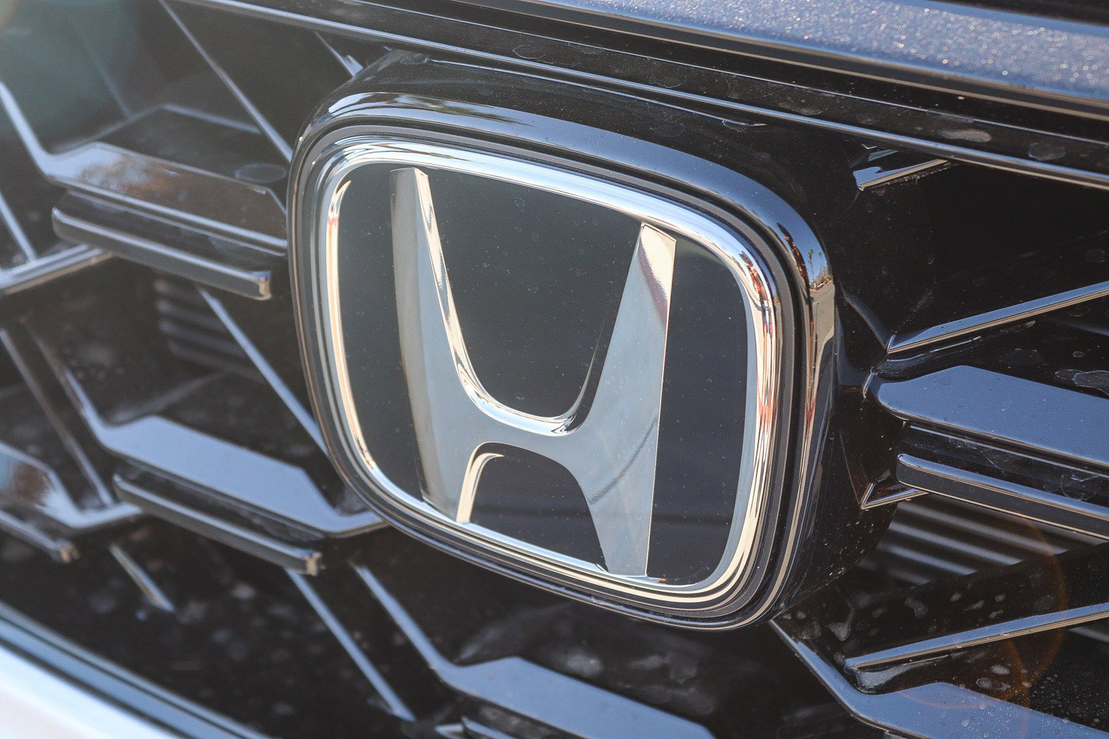 2026 Honda CR-V Hybrid Sport-L photo 8