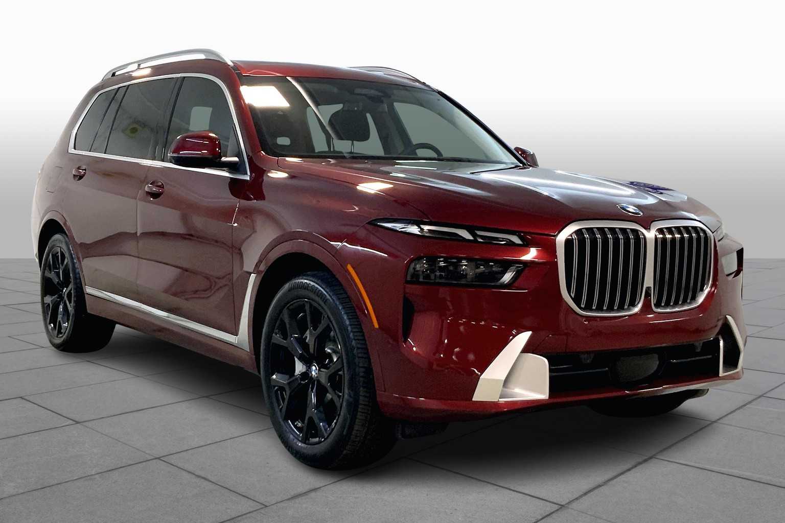 Used 2025 BMW X7 40i with VIN 5UX23EM0XS9W62477 for sale in Kansas City