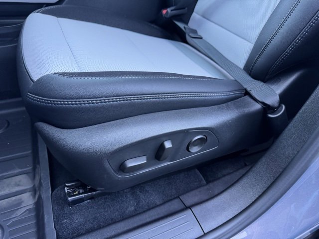 2025 Chevrolet Equinox EV 1LT photo 12